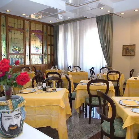 Ipanema Hotel 4*